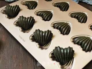 蝶豆花玛德琳的做法步骤:16