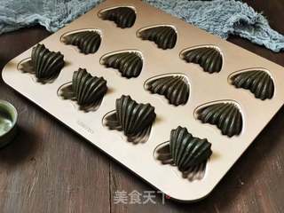 蝶豆花玛德琳的做法步骤:18