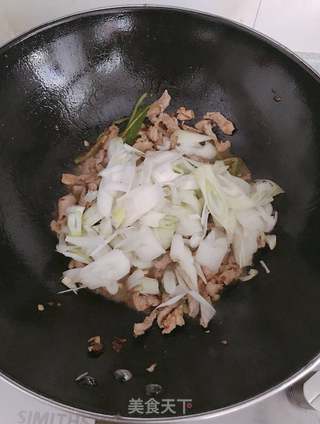 大葱炒肉的做法步骤：5
