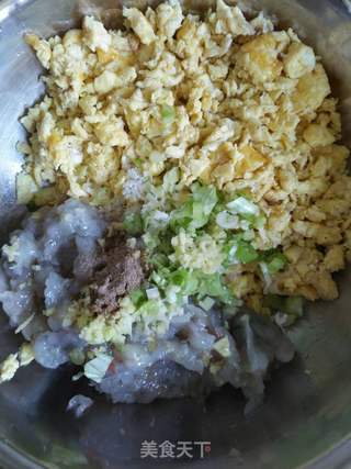 虾仁韭菜鸡蛋饺的做法步骤:5