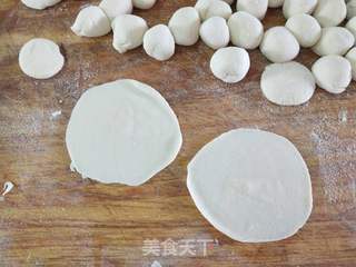 韭菜虾仁肉三鲜饺子的做法步骤:6
