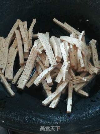 韭苔炒豆腐的做法步骤：4