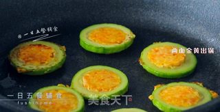 西葫芦三文鱼蛋饼的做法步骤:6