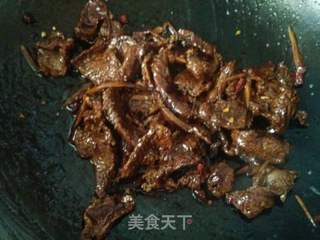 香辣牛肉的做法步骤:8