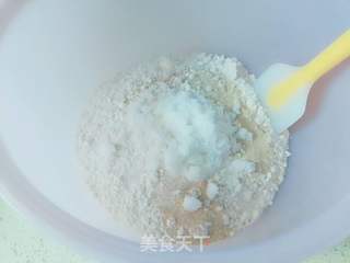 双色棋格面包的做法步骤:2