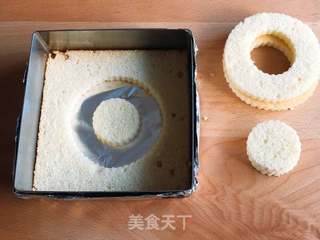 蓝莓慕斯蛋糕的做法步骤:17