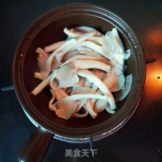 酿腐皮肉卷的做法步骤:12