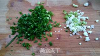小葱拌豆腐的做法步骤:2
