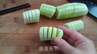 灯笼黄瓜的做法步骤:4