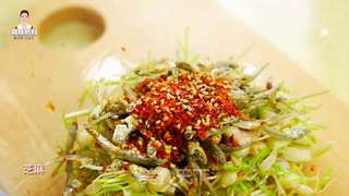 深夏时节,天气炎热,介绍一款爽口下饭的小菜-拌小根菜的做法步骤:17