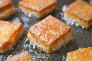 快手小炒菜——糖醋脆皮豆腐的做法步骤:3