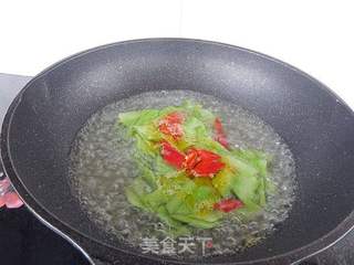 丝瓜皮炒鸡蛋的做法步骤:6