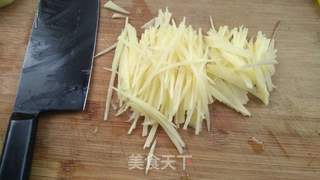 香酥土豆丝的做法步骤:2