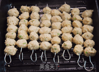 沙茶酱鸡肉丸子的做法步骤:8