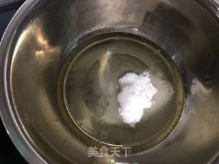 红丝绒戚风的做法步骤:5