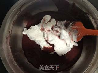 红丝绒戚风的做法步骤:7