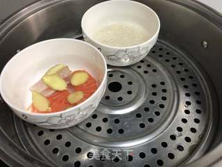 【兔子爱厨房】三文鱼西兰花拌饭~宝宝最爱(1岁以上)的做法步骤:3
