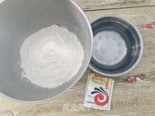 香菇猪肉包的做法步骤:2