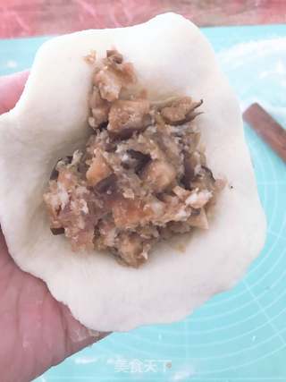 香菇猪肉包的做法步骤:8