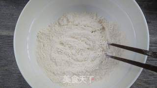 冰花煎花卷的做法步骤:2