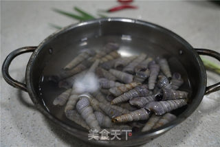 酱香菜脯长螺的做法步骤:2