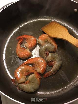 西班牙海鲜烩饭的做法步骤:3