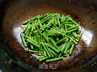 酱香炒豆角的做法步骤:7