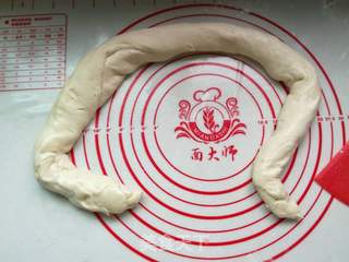 发面红糖黑芝麻花生饼的做法步骤:5