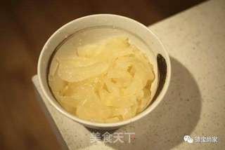香椿拌海蜇的做法步骤:3
