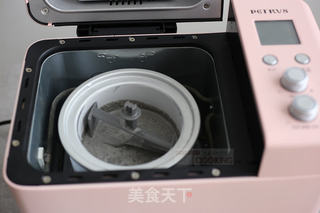 芝麻冰淇淋芭菲杯的做法步骤:8
