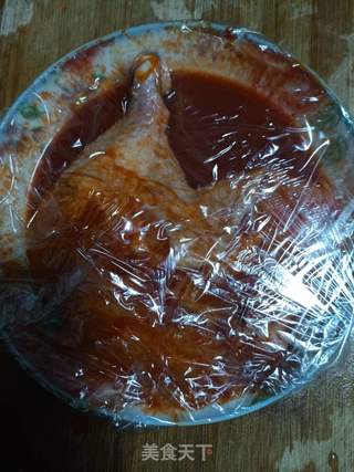 奥尔良烤鸡腿的做法步骤:4