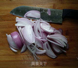 豆豉辣酱爆腰花的做法步骤:2