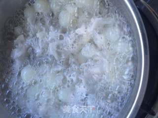 桂圆银耳糖水的做法步骤:5