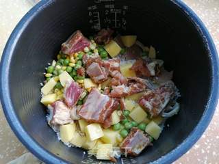 排骨焖饭的做法步骤:4