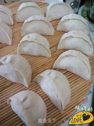 野菜大包子的做法步骤:11