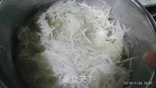 冬瓜馅水煎饺的做法步骤:4