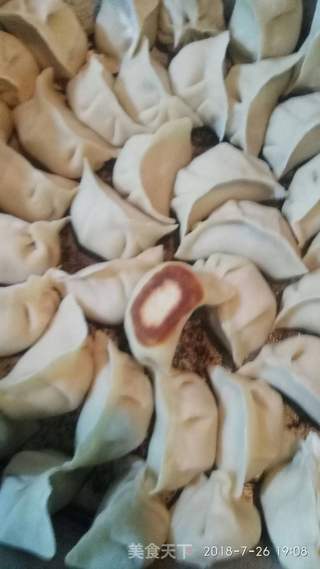 冬瓜馅水煎饺的做法步骤:11