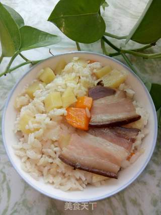 土豆腊肉焖饭的做法步骤：9