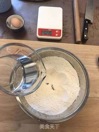 芦笋木耳虾仁水饺(完整版)的做法步骤:12