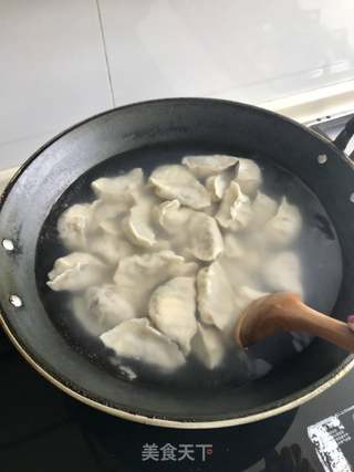 芦笋木耳虾仁水饺(完整版)的做法步骤:22