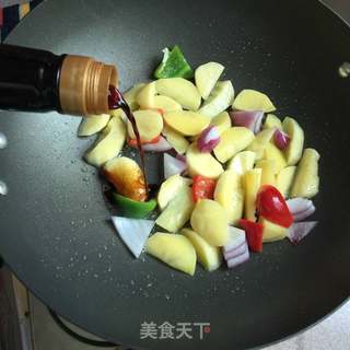 咖喱土豆烧牛肉的做法步骤:6