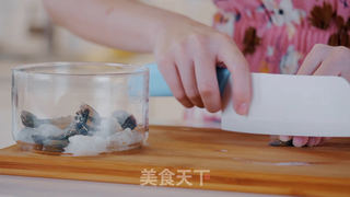 面包屑炸虾【初味日记】的做法步骤:2