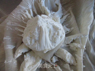 火龙果酸奶溶豆的做法步骤:2