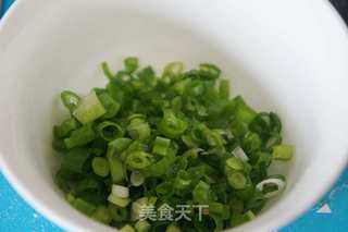 葱香花卷的做法步骤:4