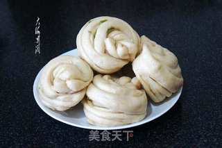 葱香花卷的做法步骤:10