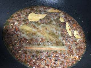香菇牛肉酱的做法步骤:6