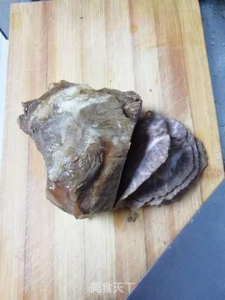 小满日食记《西红柿牛肉面》的做法步骤：4