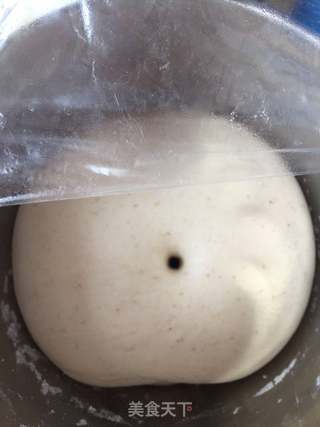 棒棒糖馒头的做法步骤:5