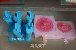 果汁公仔雪糕棒的做法步骤：7