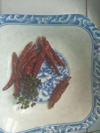 酒鬼花生的做法步骤:3